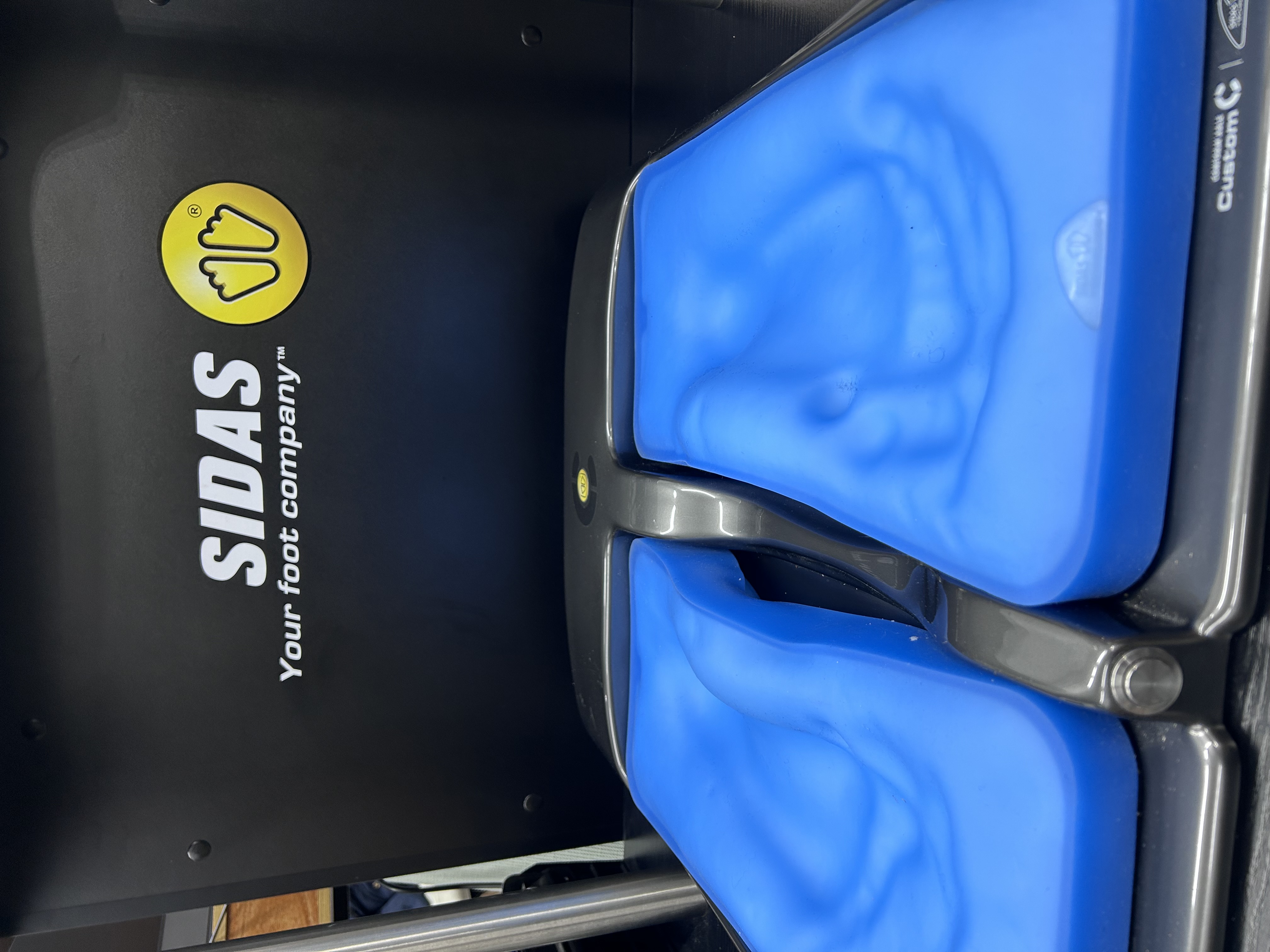 Finished custom insole pair